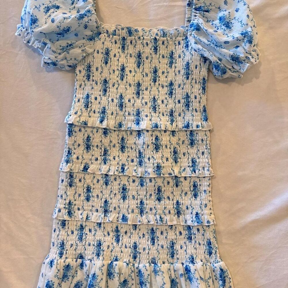 Katie J NYC Laila Blue Floral Smocked Puff Sleeve Dress Girls XL
